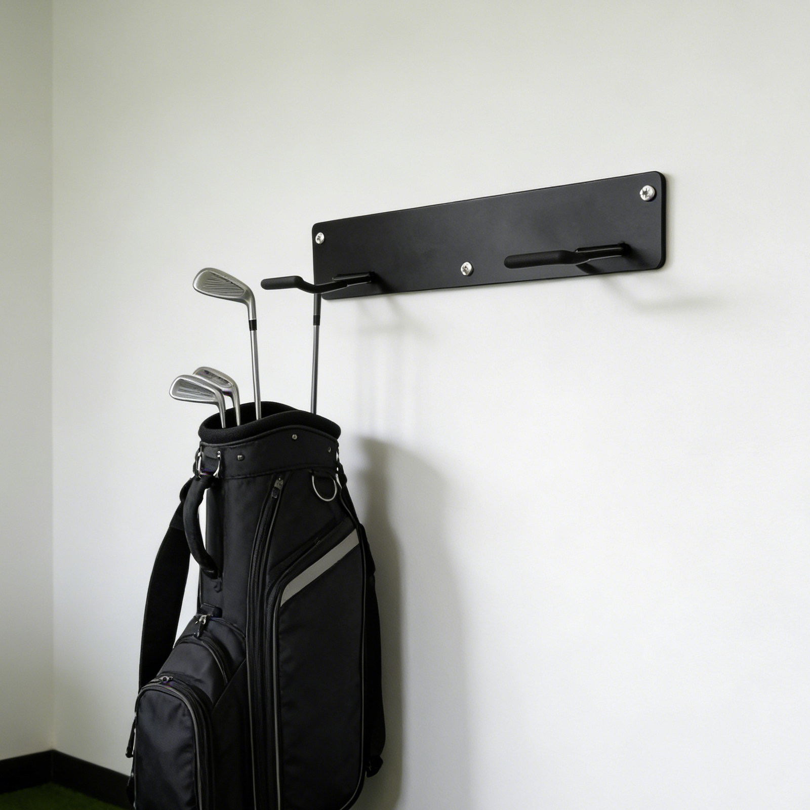 Wall Mounted Golf Bag Rack Spa - Golf Equipment Garage Storage recension och pris